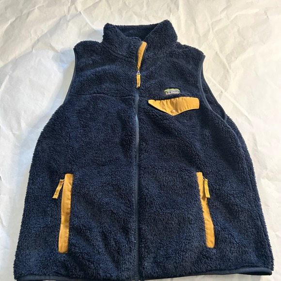 LL Bean Fleece Vest Mens Medium Navy Blue Mustard Yellow Trim Zip Sherpa Pile - Picture 1 of 5